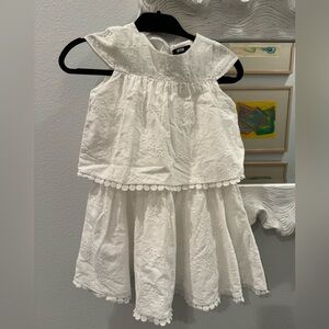 Oscar De La Renta white dress 8T